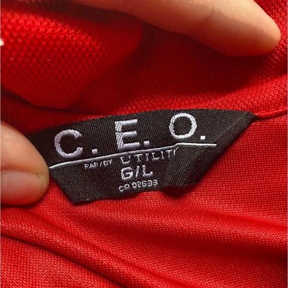 Canadian Tire work shirt - Picture 2 of 2